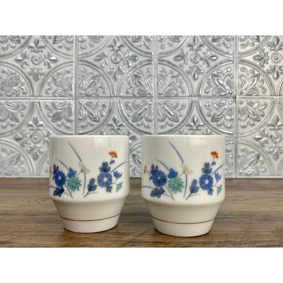 Vintage Pair of Blue Floral Japanese Tea Cups, Otagiri OMC, Saki Cups - Picture 3 of 9